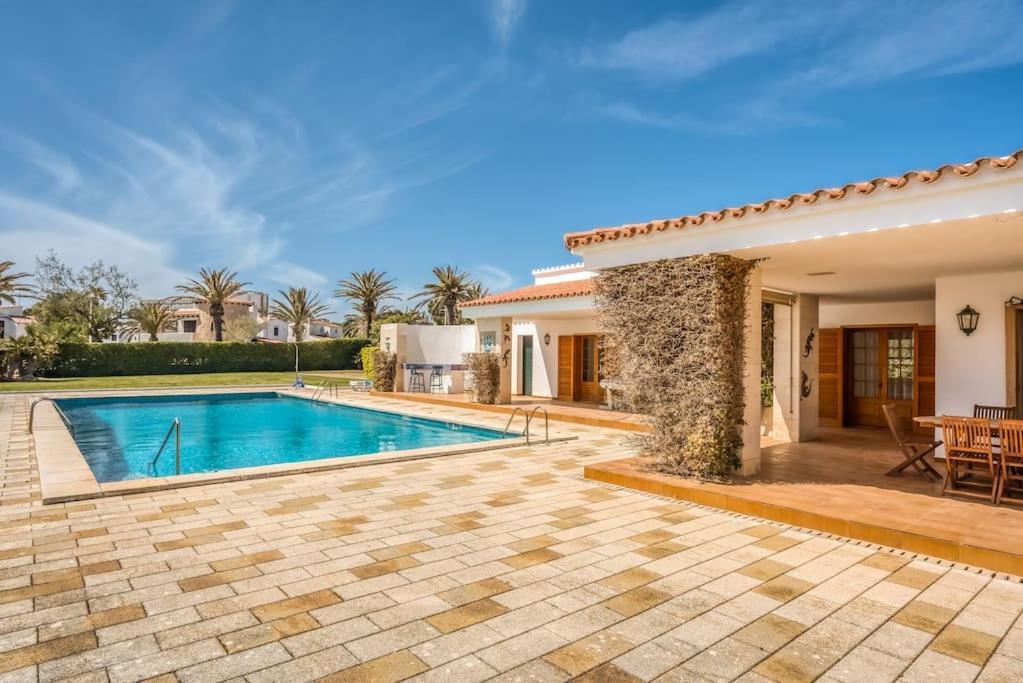 La Calma Espectacular Villa Con Jardin Y Piscina En Menorca S'Algar Esterno foto
